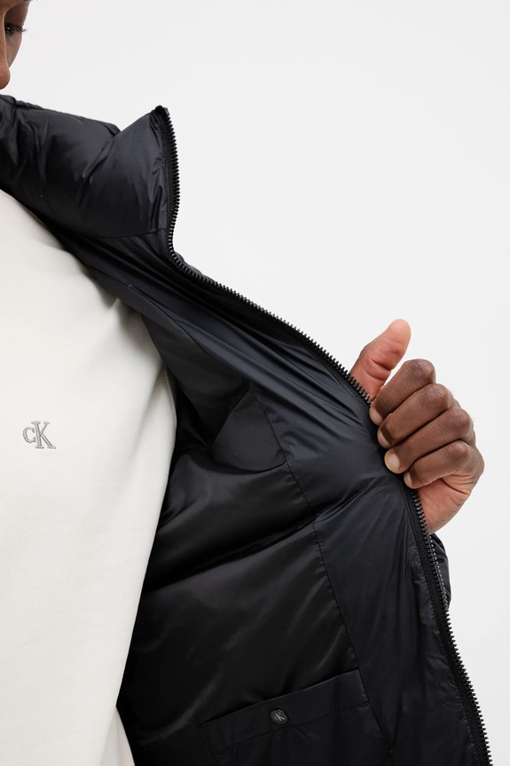 Pernata jakna Calvin Klein Jeans LV04RC518G