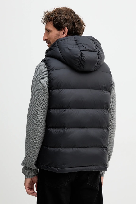 Oblečenie Páperová vesta Calvin Klein Jeans LV04RD531G čierna