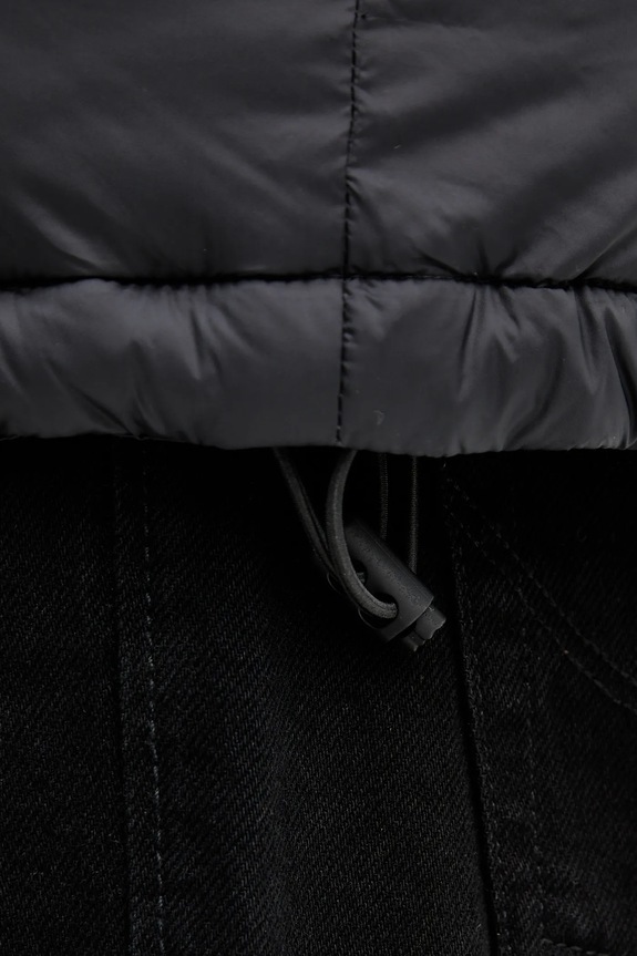 Páperová vesta Calvin Klein Jeans LV04RD531G