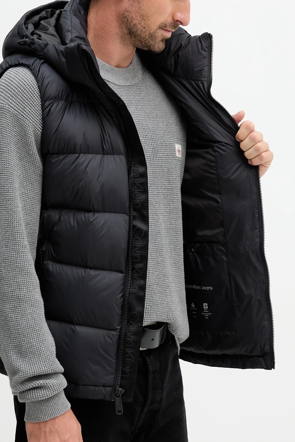 Páperová vesta Calvin Klein Jeans LV04RD531G