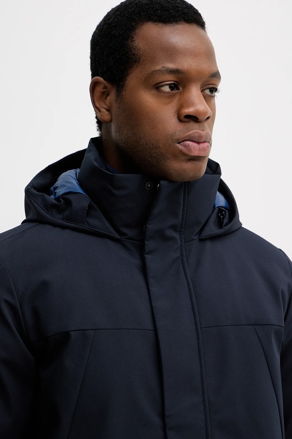 Jakna Tommy Hilfiger mornarsko plava MW0MW41362