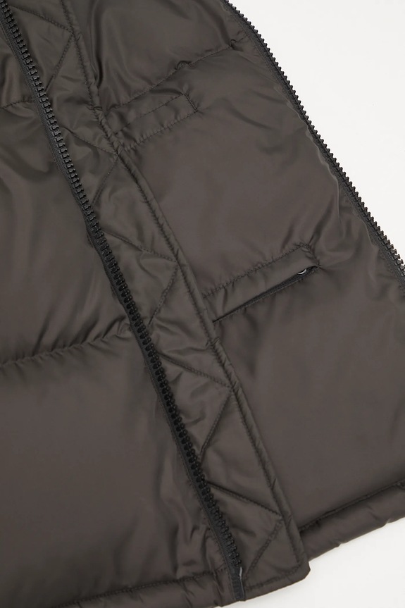 VETEMENTS piumino Iconic Boxy Puffer UH76PU200BW