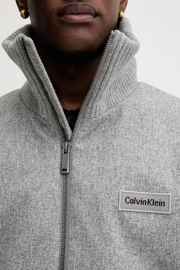 Páperová bunda Calvin Klein LV04LD519G sivá