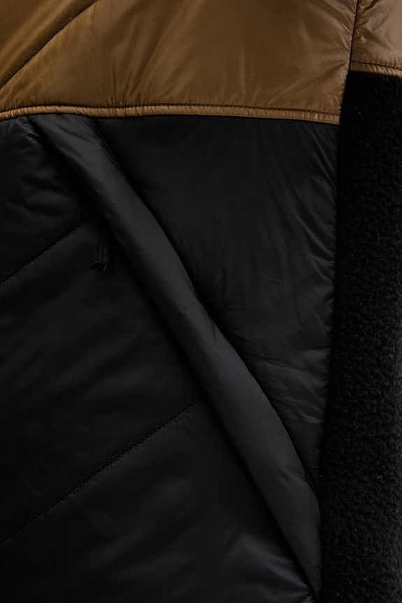 Helly Hansen jachetă bărbați VILLAGE HYBRID JACKET 54499 verde