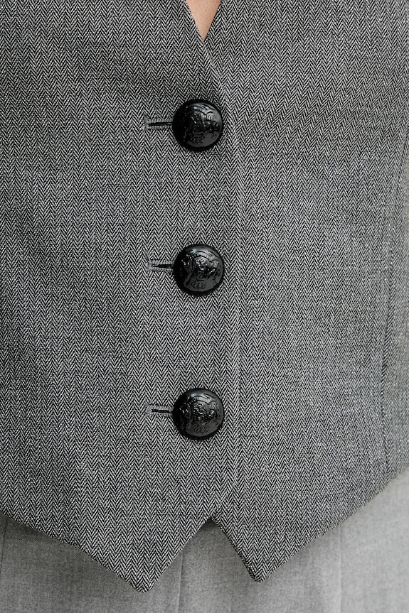 Vesta Gaudi 521FD35017