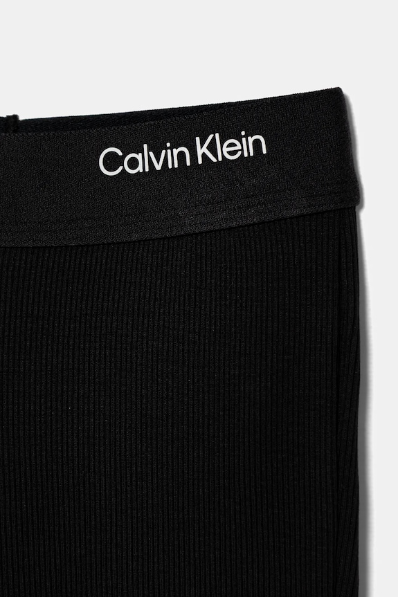 Dievča Detské legíny Calvin Klein Jeans IG0IG03003.104.116.9BYA čierna