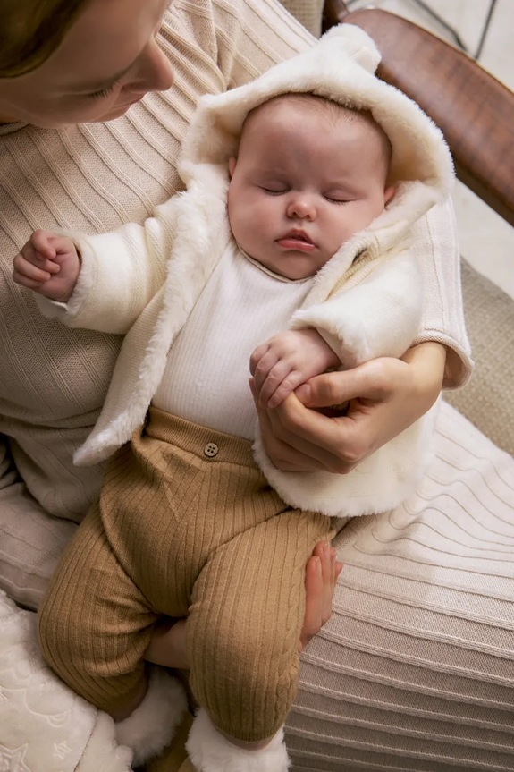 Legíny pre bábätká Mayoral Newborn s elastanom hnedá 9926.2L.Newborn.9BYA
