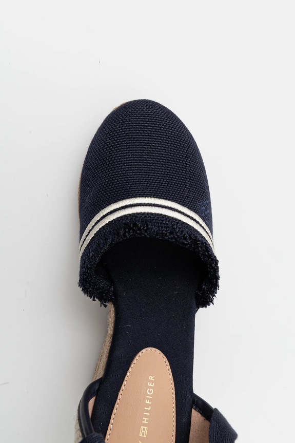 Espadrilky Tommy Hilfiger FRINGE CANVAS HIGH WEDGE tmavomodrá FW0FW08878