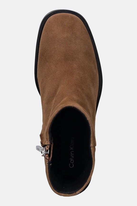 Semišové topánky Calvin Klein BLOCK HEEL ZIP BOOT SUE hnedá HW0HW02592