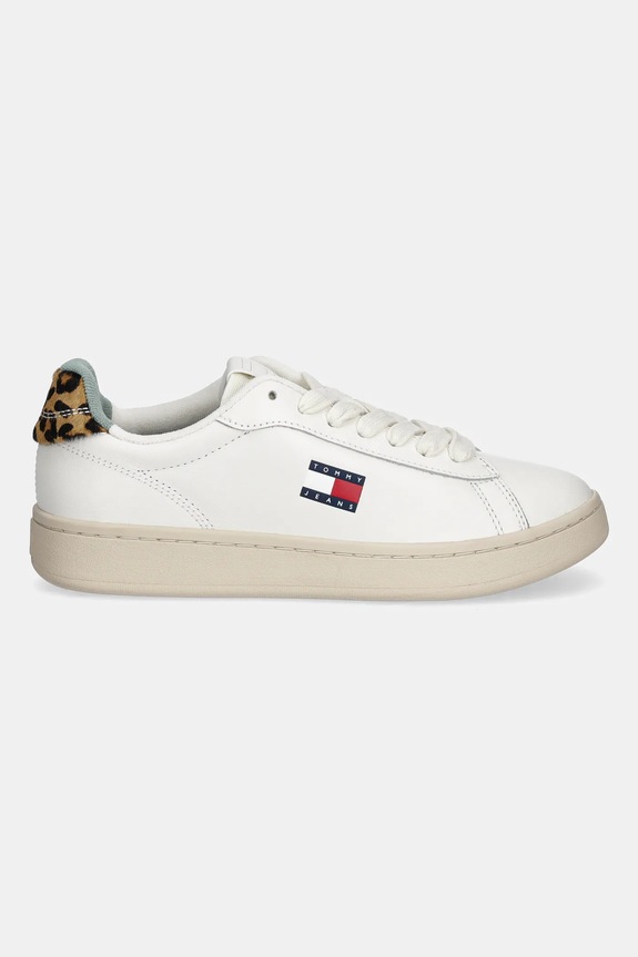 Usnjene superge Tommy Jeans ARCHIVE 98 LEOPARD EN0EN02909 bela AW25