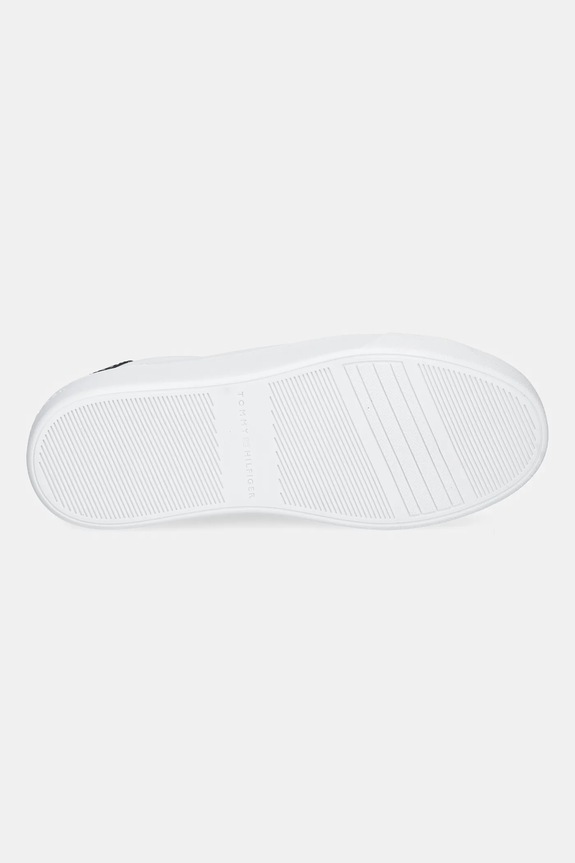 Kožené tenisky Tommy Hilfiger CHIC PLATFORM CUPSOLE PATENT FW0FW08681 bílá
