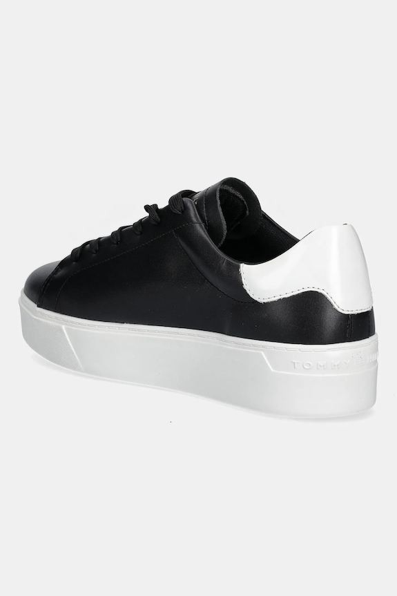 Obuća Kožne tenisice Tommy Hilfiger CHIC PLATFORM CUPSOLE PATENT FW0FW08681 crna