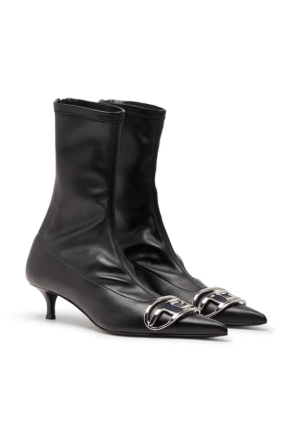 Diesel botki D-Venus Kittie Bt Y03409.PR818.T8013 czarny AA00