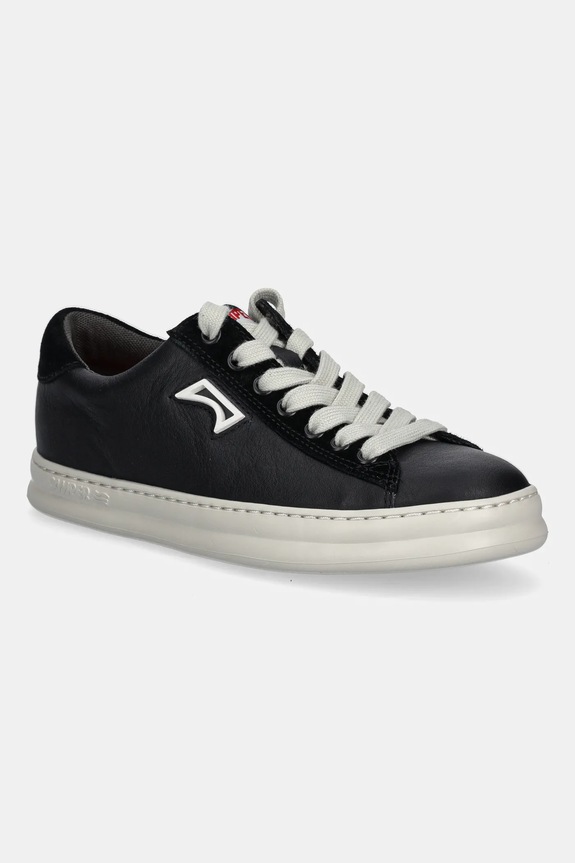 Camper sneakers in pelle Runner Four pelle fiore nero K201855.002