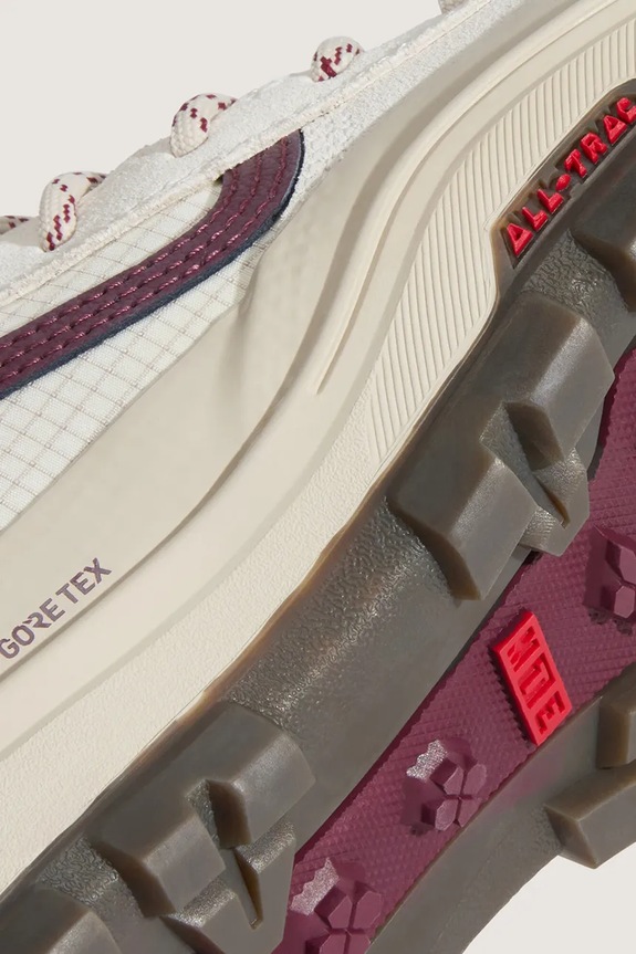 Vans buty MTE Sk8-Hi Gore-Tex VN000DARC9F1