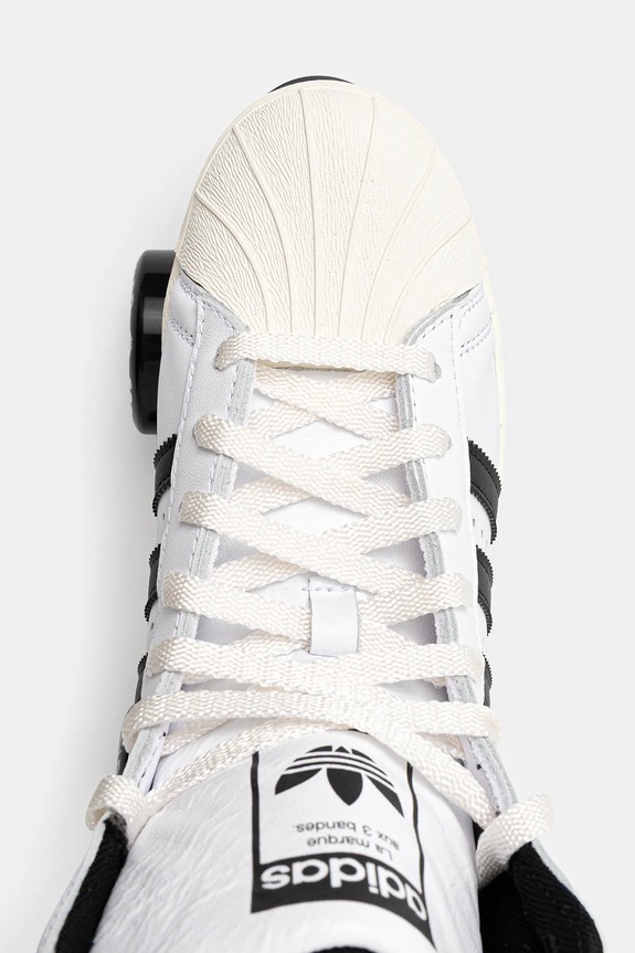 adidas Originals roller skates Superstar 82 Skate W white JS4038