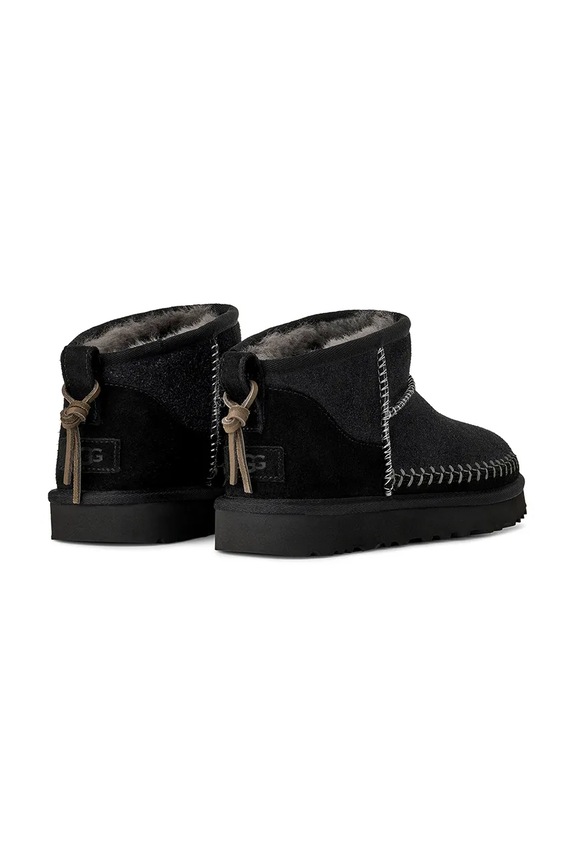 Παπούτσια Μπότες χιονιού UGG Classic Ultra Mini Biarritz 1171538.BLK μαύρο