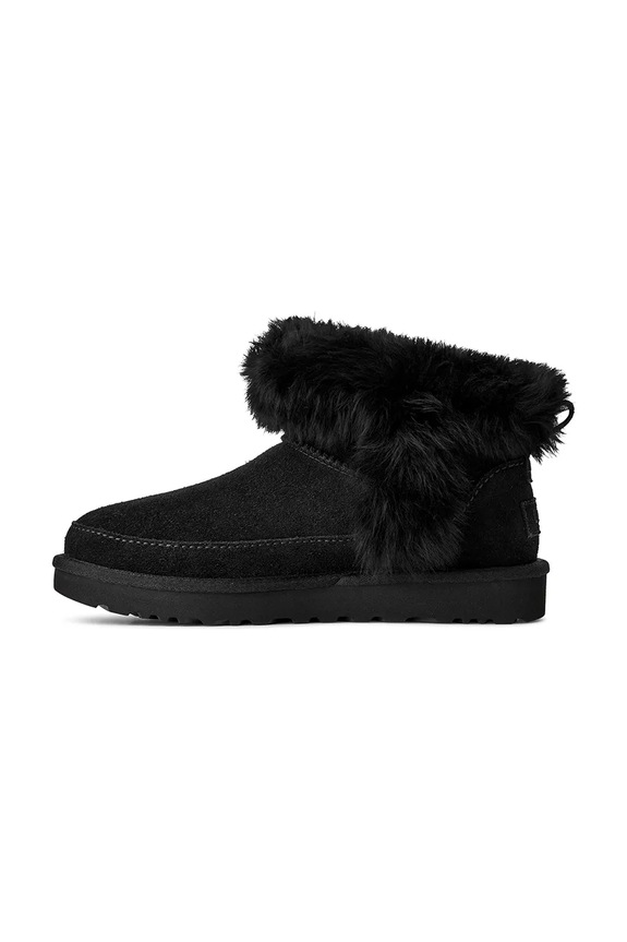 Замшеві чоботи UGG Classic Ultra Mini Chalet чорний 1173832.BLK