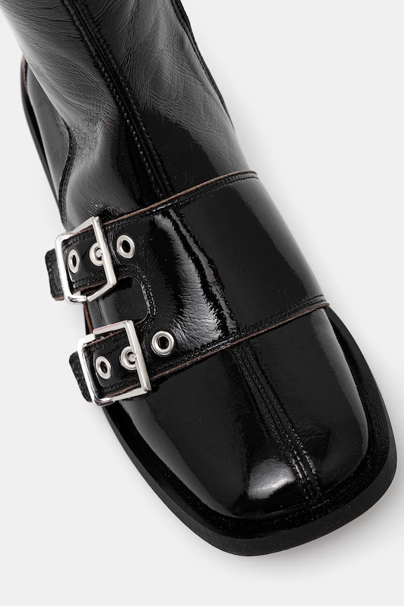 GANNI kozaki Feminine Buckle High Boot Naplack czarny S2740