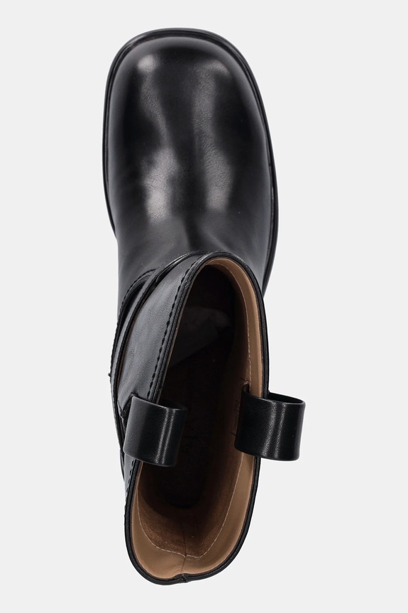 Gležnarji Armani Exchange črna XW001654.AF17476.UC001