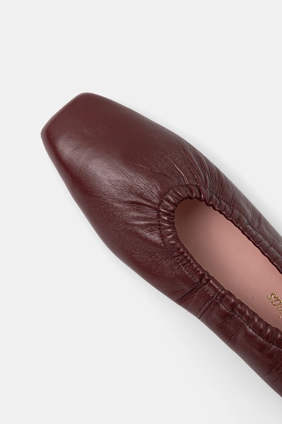 Kožené balerínky Pretty Ballerinas Camille 49872.001.9301 burgundské