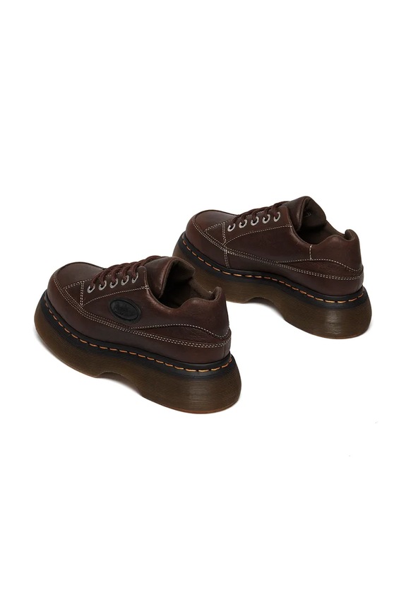 Παπούτσια Δερμάτινα κλειστά παπούτσια Dr. Martens Buzz 5i DM41129200 καφέ