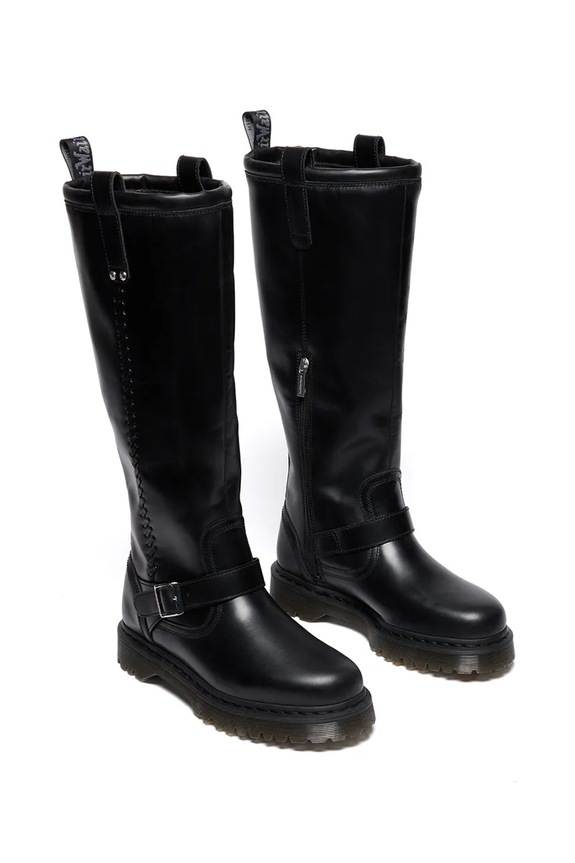 Kožené čižmy Dr. Martens Anistone DM42669001 čierna AW25