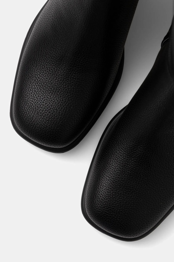 Чоботи Dkny Manda чорний K3533943.BLK