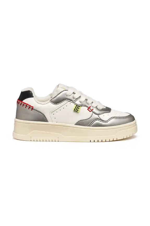 Geox sneakersy skórzane dziecięce LESTRELLA J56NLC.054AJ.31.35 srebrny AW25