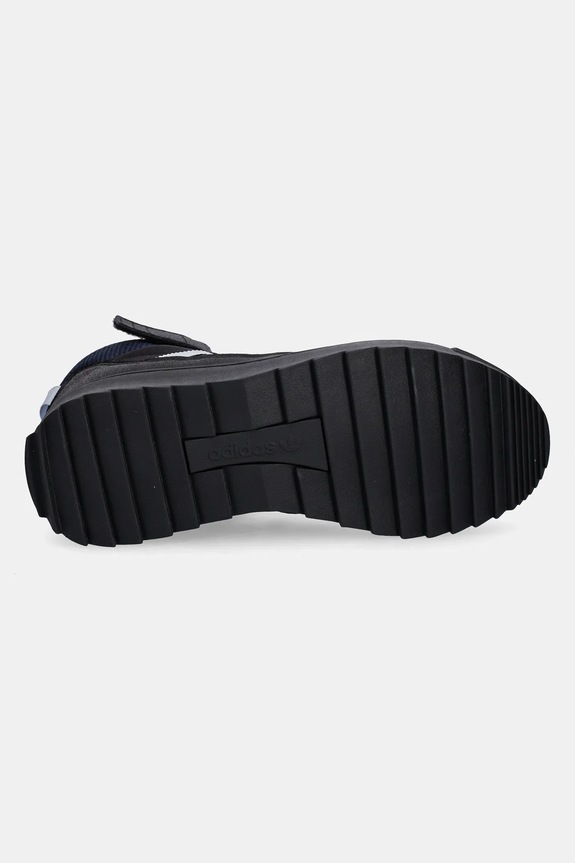 Detské zimné topánky adidas Originals SUPERSTAR WINTER TREK JQ0344 čierna