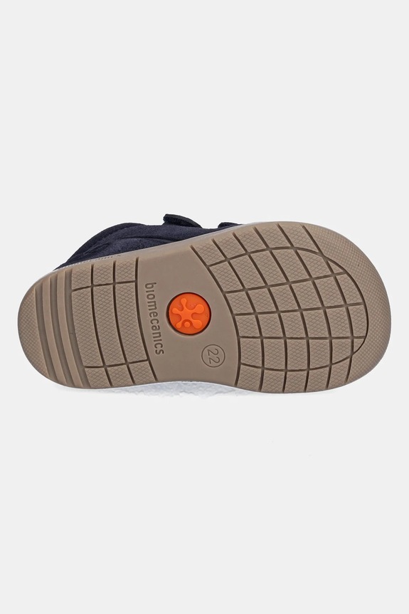 Παιδικά κλειστά παπούτσια σουέτ Biomecanics 251161.19.23 σκούρο μπλε