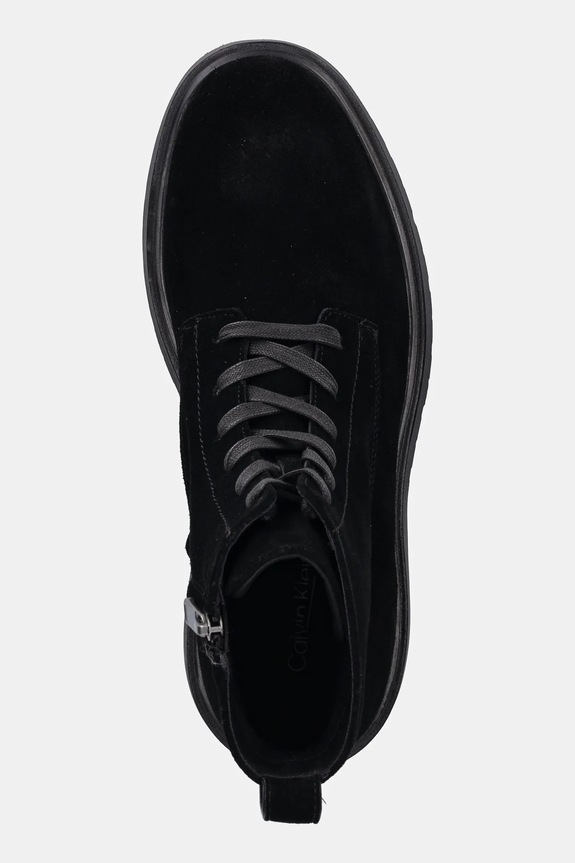 Semišové topánky Calvin Klein COMBAT ESS LACE UP ZIP BOOT SU čierna YM0YM01371