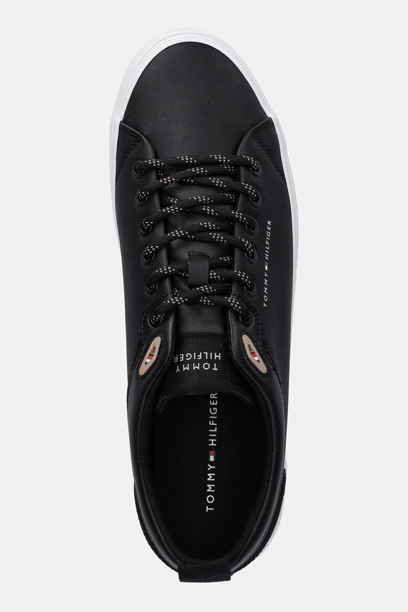 Tommy Hilfiger sportcipő TH HI VULC CORE LOW CLEAT LTH fekete FM0FM05625