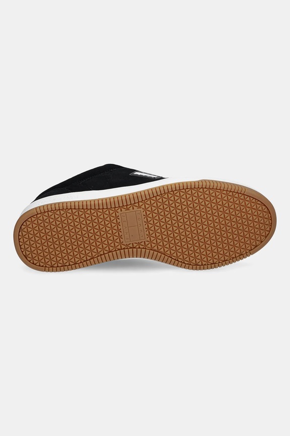 Semišové tenisky Tommy Jeans TJM CUPSOLE LONG LACE SKATE EM0EM01602 čierna