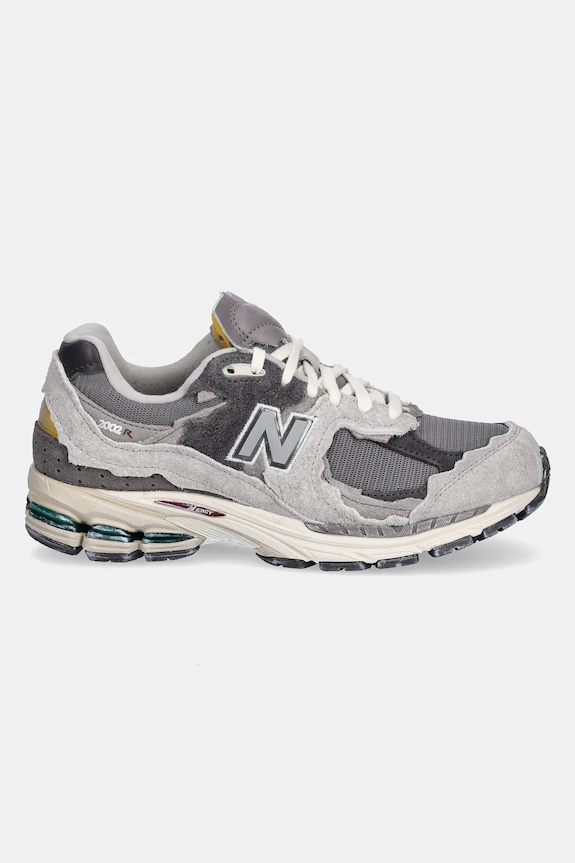 New Balance sneakers 2002 Protection Pack M2002RDA gray AW25