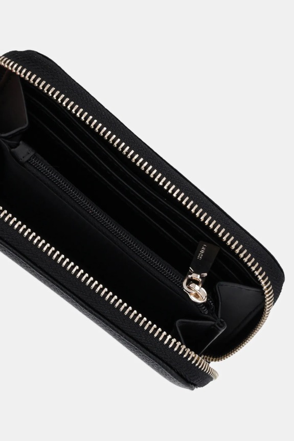 Guess peňaženka dámska z imitácie kože LAUREL čierna SWBG74.59140