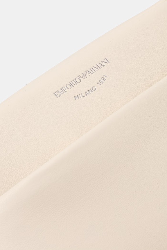 Emporio Armani geantă crossbody pentru femei din piele bej EW003032.AF19229