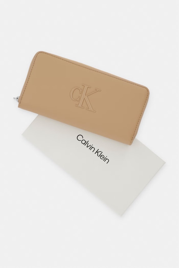 Calvin Klein portfel damski z imitacji skóry LV04F1077G beżowy