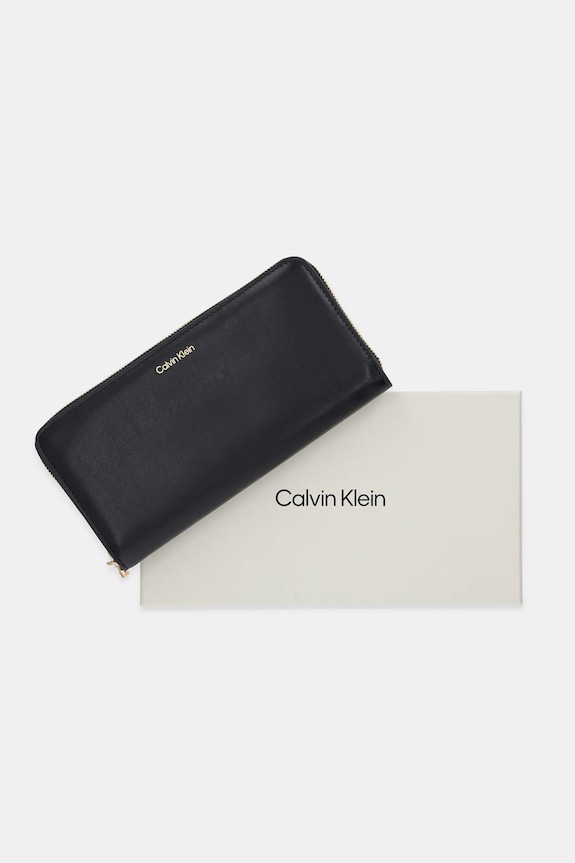 Δερμάτινο πορτοφόλι Calvin Klein LV04F1093G μαύρο
