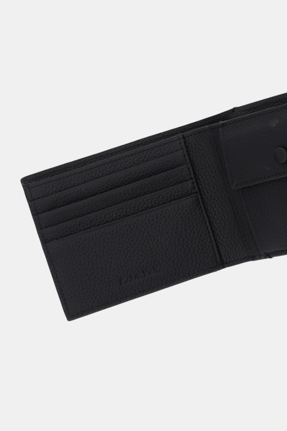 Δερμάτινο πορτοφόλι Calvin Klein μαύρο LV04D1138G
