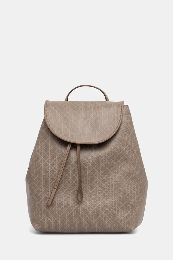 Calvin Klein rucsac nu incape in A4 bej LV04F3271G