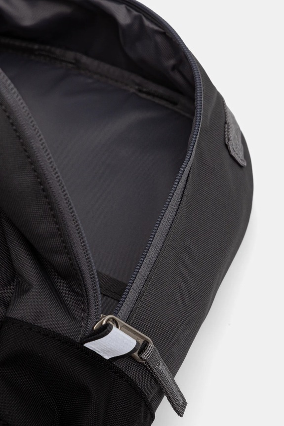 Detský ruksak The North Face Y CHUCKWALLA DAYPACK NF0A8EEWWUO1 čierna