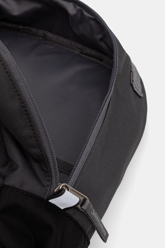 Detský ruksak The North Face Y CHUCKWALLA DAYPACK NF0A8EEWWUO1 čierna