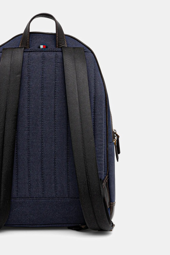 Dodatki Nahrbtnik Tommy Hilfiger AM0AM13501 mornarsko modra