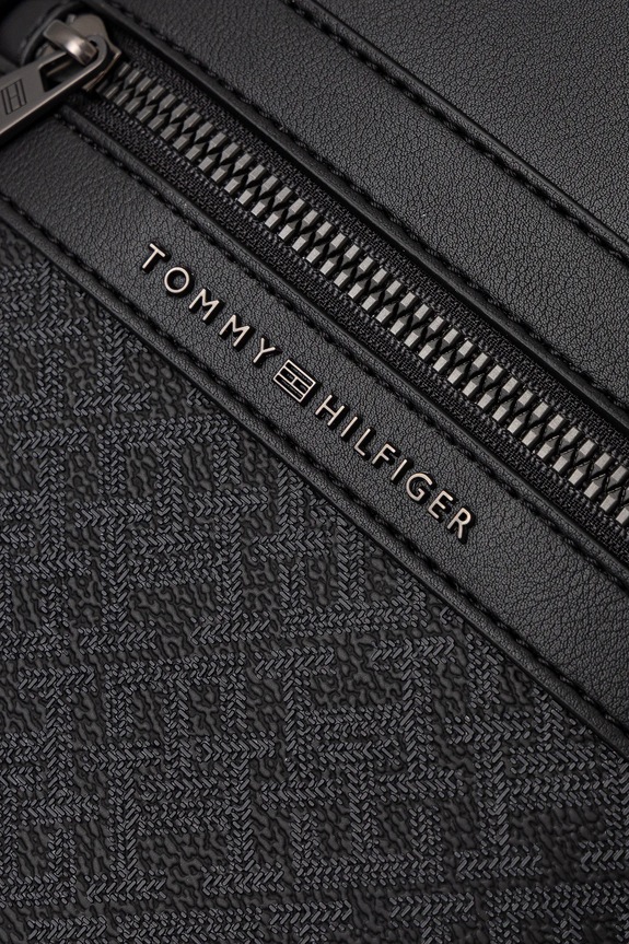 Batoh Tommy Hilfiger AM0AM13578 černá