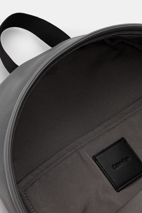 Ruksak Calvin Klein LV04D3202G sivá