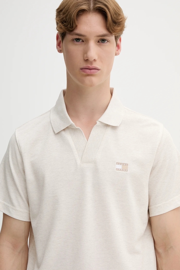 Polo tričko Tommy Jeans béžová DM0DM21657