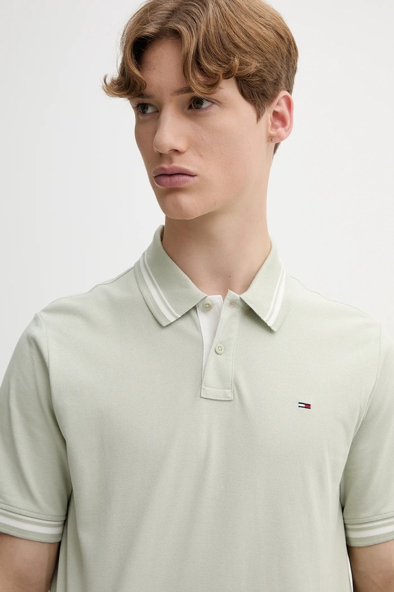 Bavlnené polo tričko Tommy Jeans zelená DM0DM21846