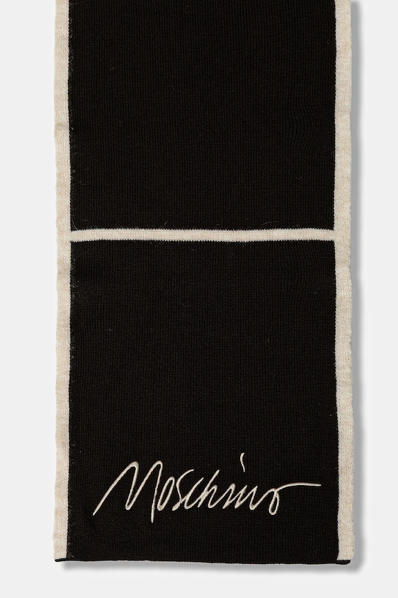Vlnený šál Moschino M3351.30843 hnedá AW25