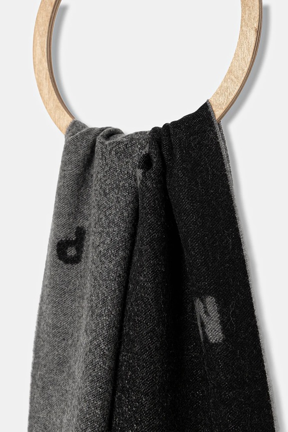 Kratki vuneni šal Paul Smith M1A.150C.T711 crna AW25